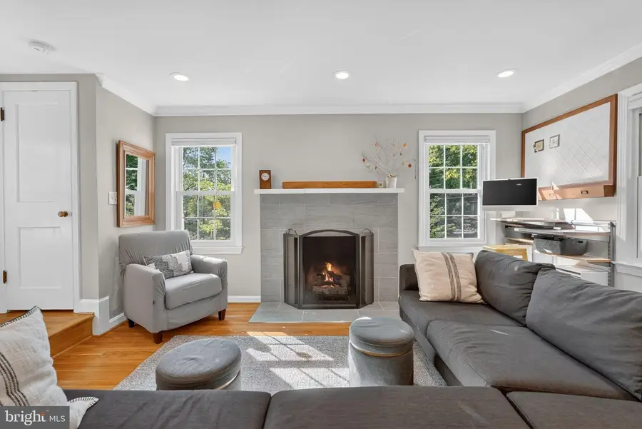 312 Lincoln Ave, Falls Church, VA 22046 - #3