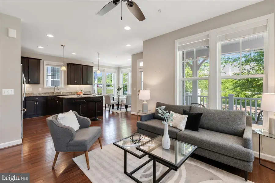 1022 Railroad Ave #4, Falls Church, VA 22046 - #3