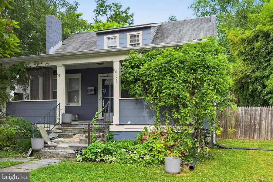 101 W Cameron Rd, Falls Church, VA 22046 - #2