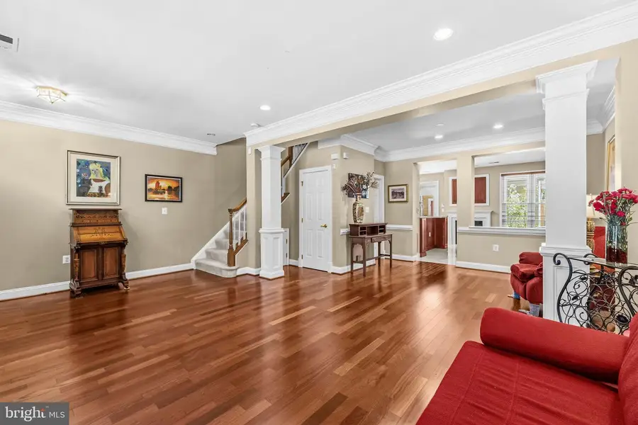 313 Hillwood Ave, Falls Church, VA 22046 - #3