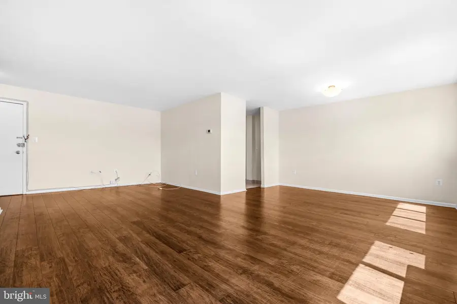 200 N Maple Ave #613, Falls Church, VA 22046 - #2