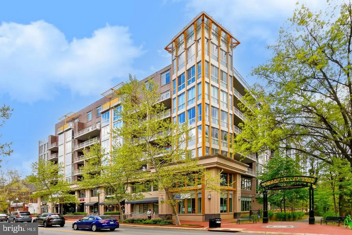 513 W Broad St #412, Falls Church, VA 22046 - #1