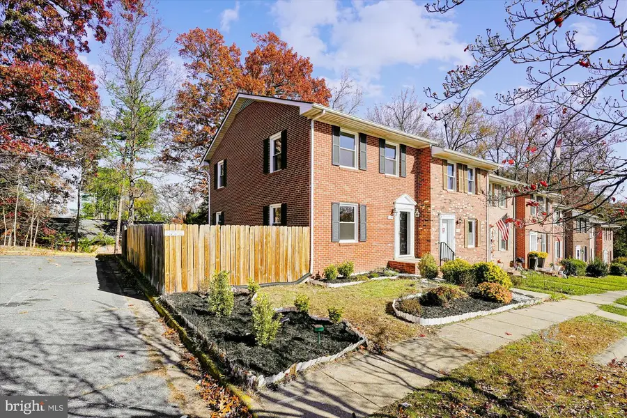 128 Farrell Ln, Fredericksburg, VA 22401 - Image #2