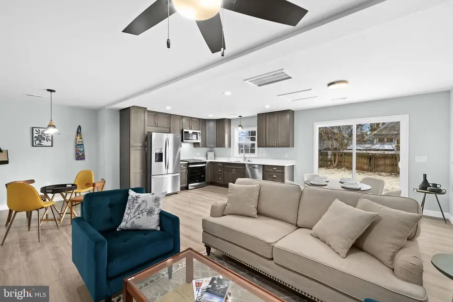 622 Stuart St, Fredericksburg, VA 22401 - Image #2