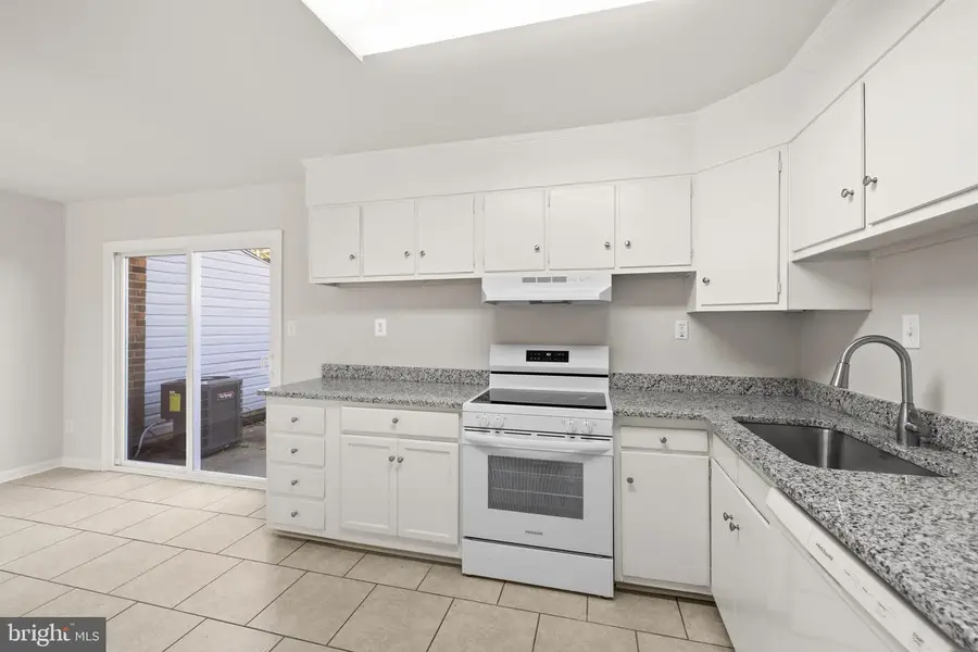 129 Hickok Cir, Fredericksburg, VA 22401 - Image #3