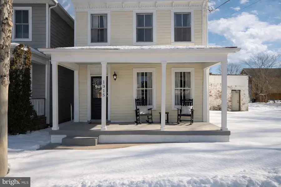 1315 Charles St, Fredericksburg, VA 22401 - #3
