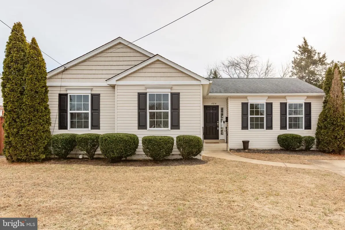 604 Woodford St, Fredericksburg, VA 22401 - Image #1