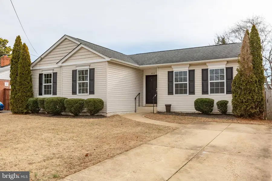 604 Woodford St, Fredericksburg, VA 22401 - Image #3