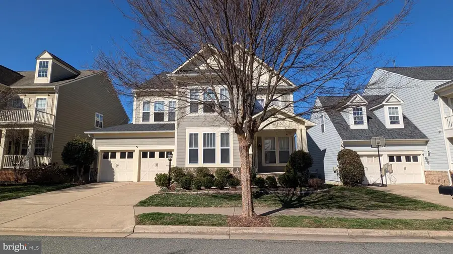 1108 Pickett St, Fredericksburg, VA 22401 - #2