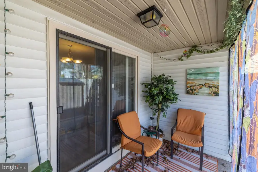 232 Farrell Ln, Fredericksburg, VA 22401 - #3