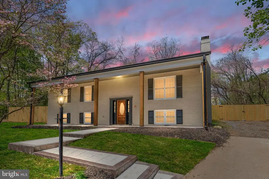 1712 Raines Dr, Fredericksburg, VA 22401 - #3