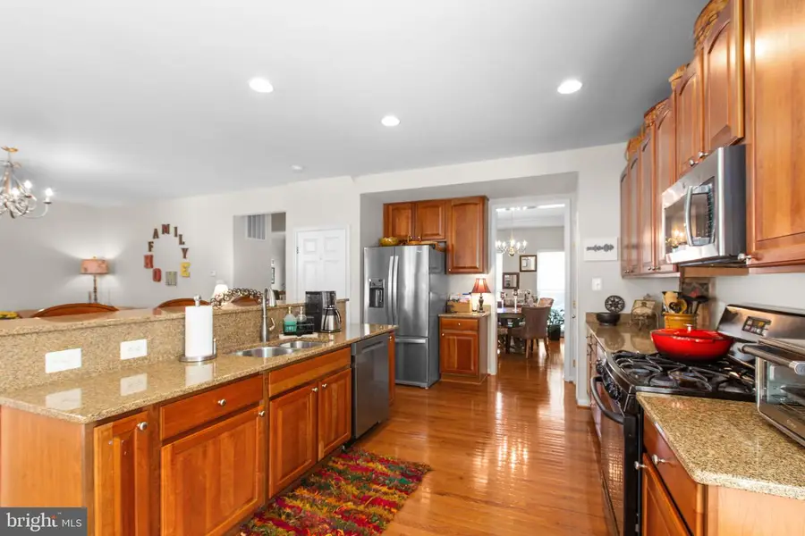 1102 Anderson St, Fredericksburg, VA 22401 - #3