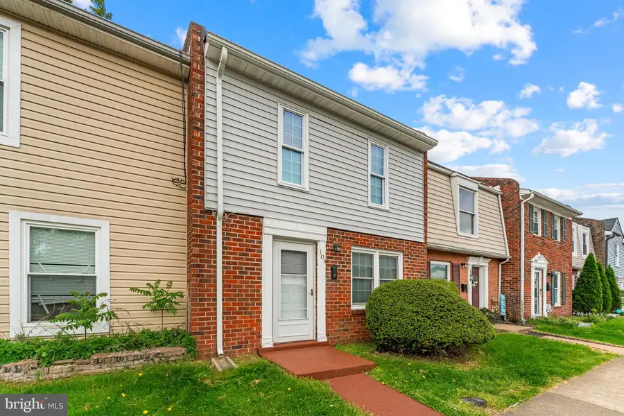 104 Hickok Cir, Fredericksburg, VA 22401 - #2