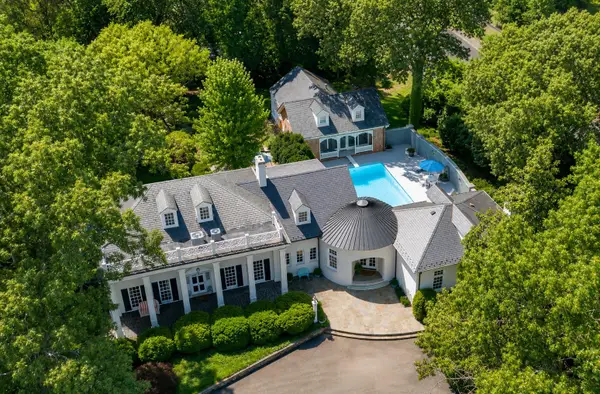 812 Beverly Dr, FREDERICKSBURG, VA 22401