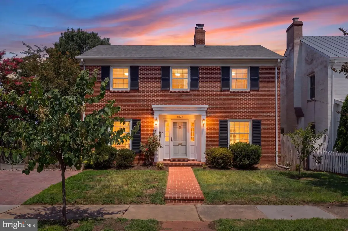 1321 Royston St, Fredericksburg, VA 22401 - #1