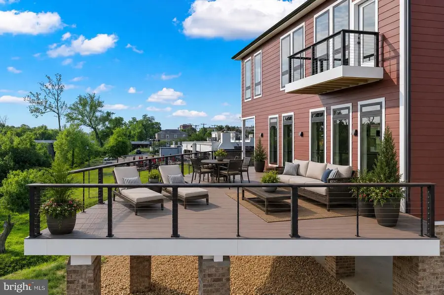 1111 Sophia St, Fredericksburg, VA 22401 - #2