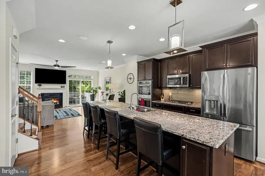 1327 Gilmore St, Fredericksburg, VA 22401 - #2