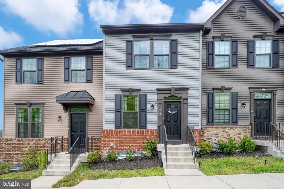1312 Spur Ln, Fredericksburg, VA 22401 - #1
