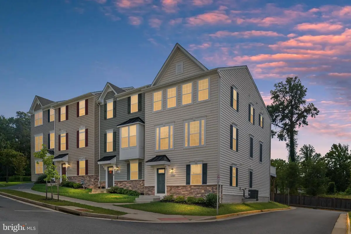 1006 Valley Run Dr, Fredericksburg, VA 22401 - #1