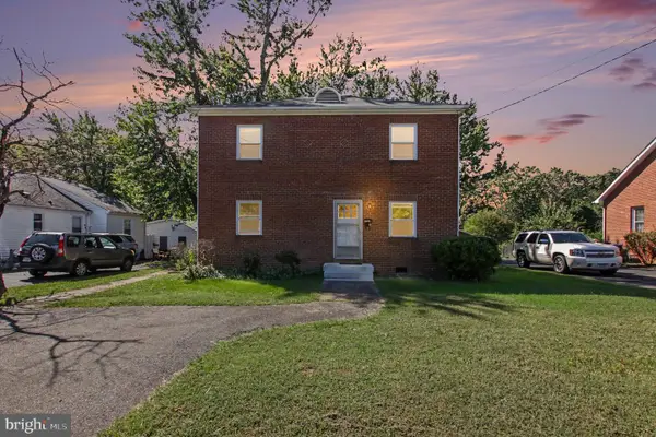 222 Hillcrest Dr, FREDERICKSBURG, VA 22401