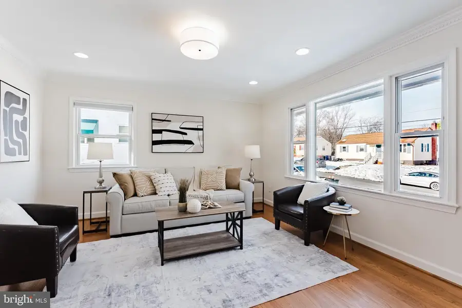 4148 Addison Rd, Fairfax, VA 22030 - Image #3