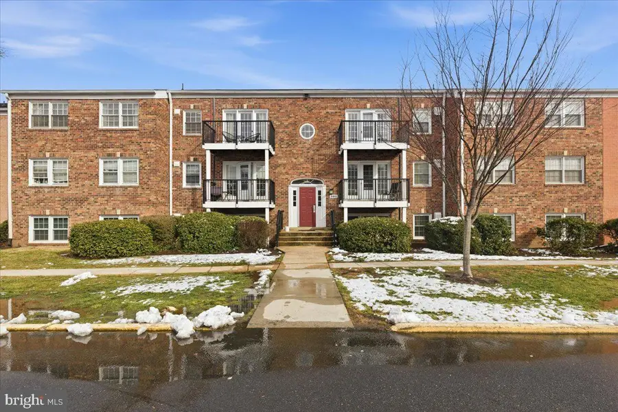 9461 Fairfax Blvd #301, Fairfax, VA 22031 - #2