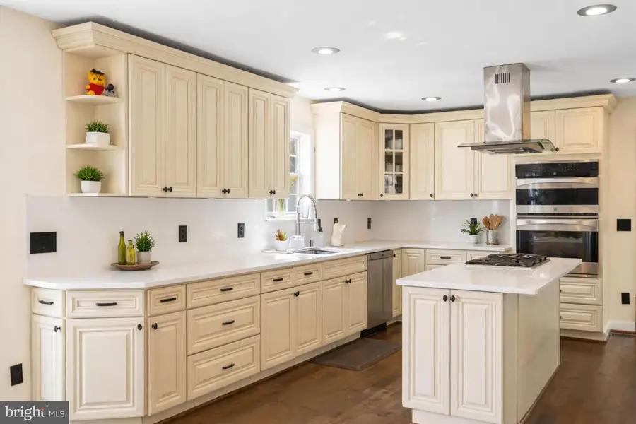 4101 Roberts Rd, Fairfax, VA 22032 - #2