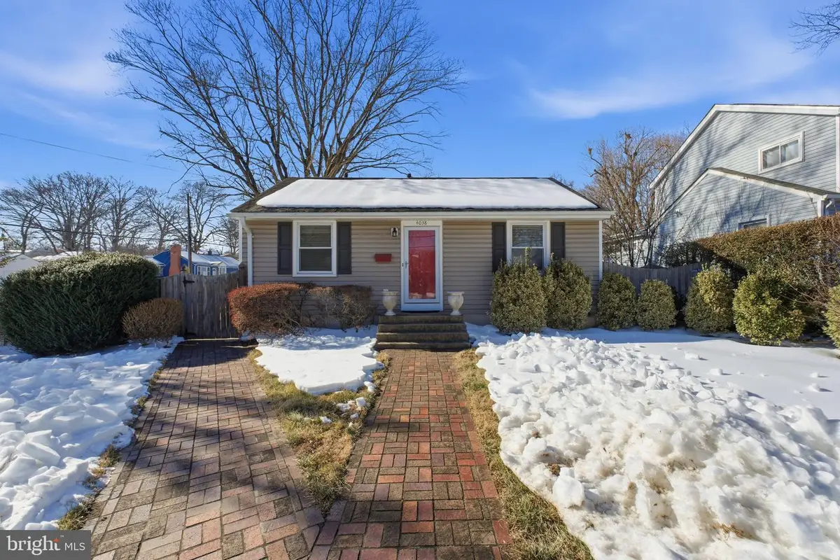 4038 Chestnut St, Fairfax, VA 22030 - Image #1