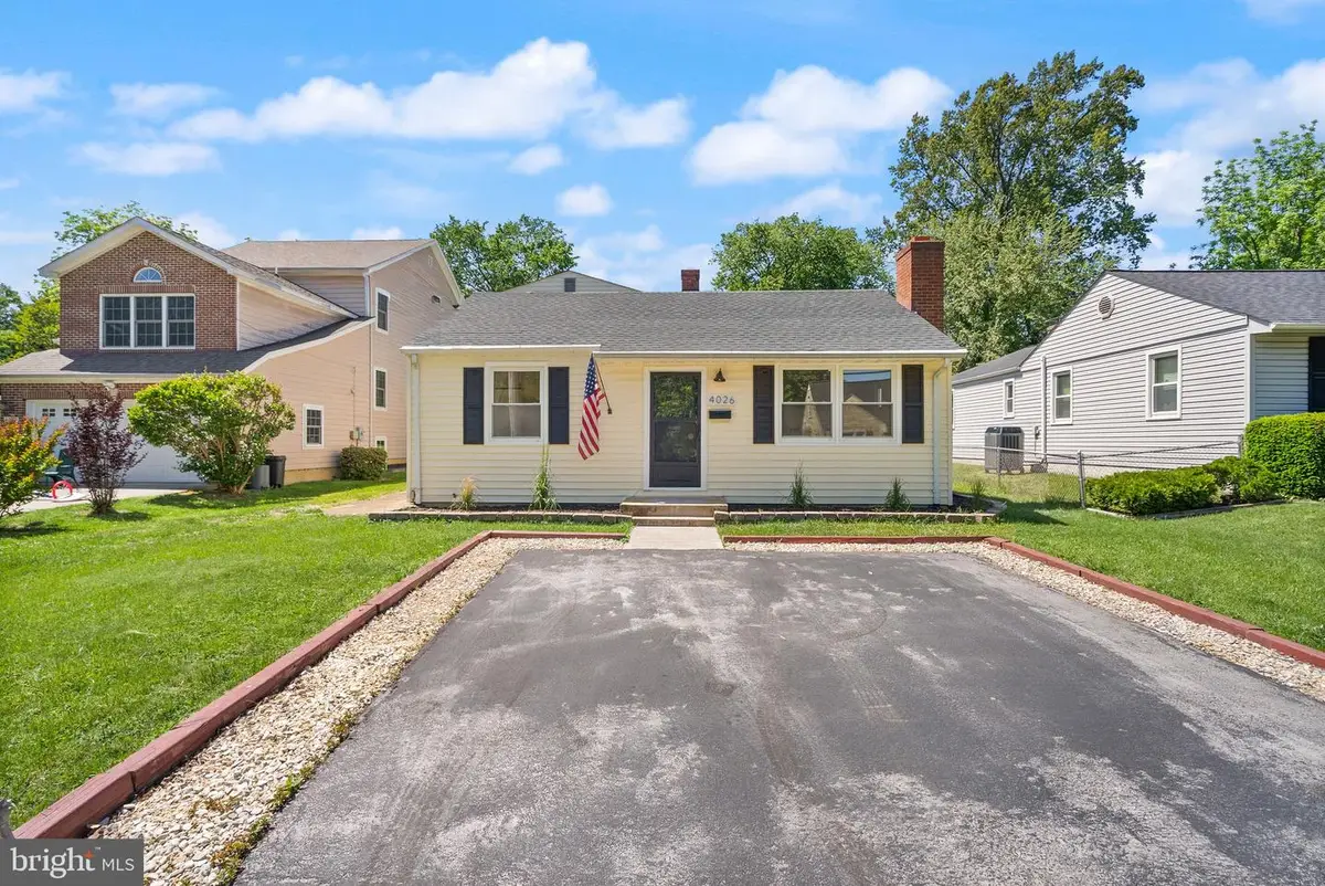 4026 Chestnut St, Fairfax, VA 22030 - #1