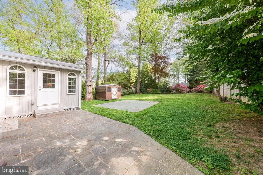 10817 Scott Dr, Fairfax, VA 22030 - #3