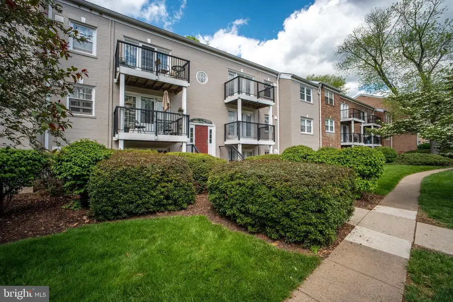 9479 Fairfax Blvd #304, Fairfax, VA 22031 - #3
