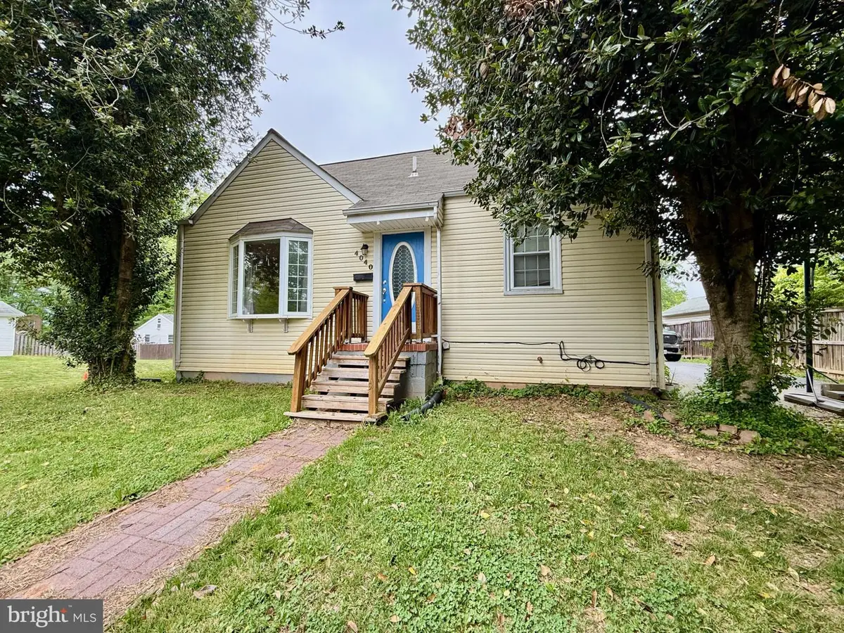 4040 Poplar St, Fairfax, VA 22030 - #1