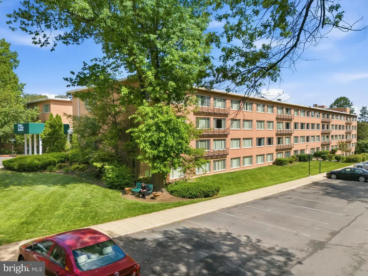 10570 Main St #218, Fairfax, VA 22030 - #1