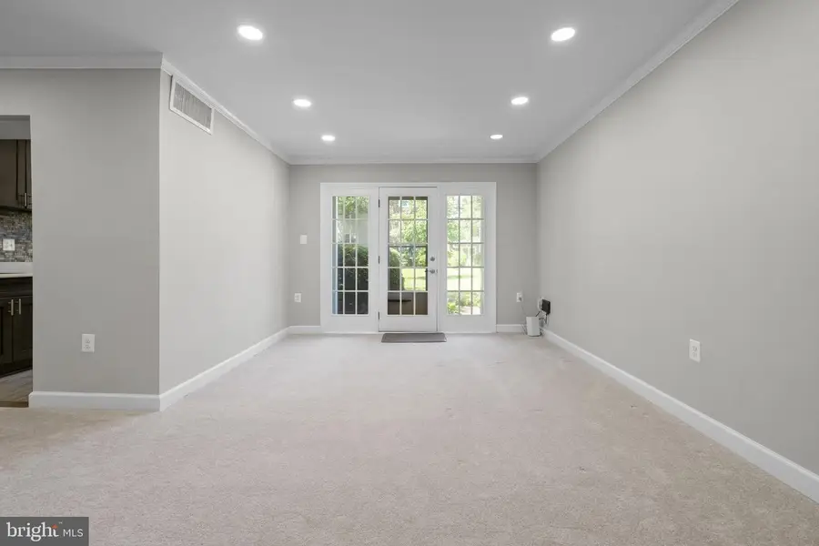 9475 Fairfax Blvd #102, Fairfax, VA 22031 - #3