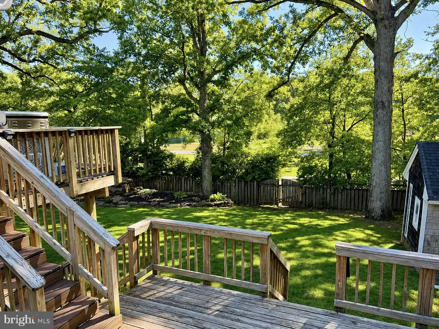 4106 Fern St, Fairfax, VA 22030 - #2