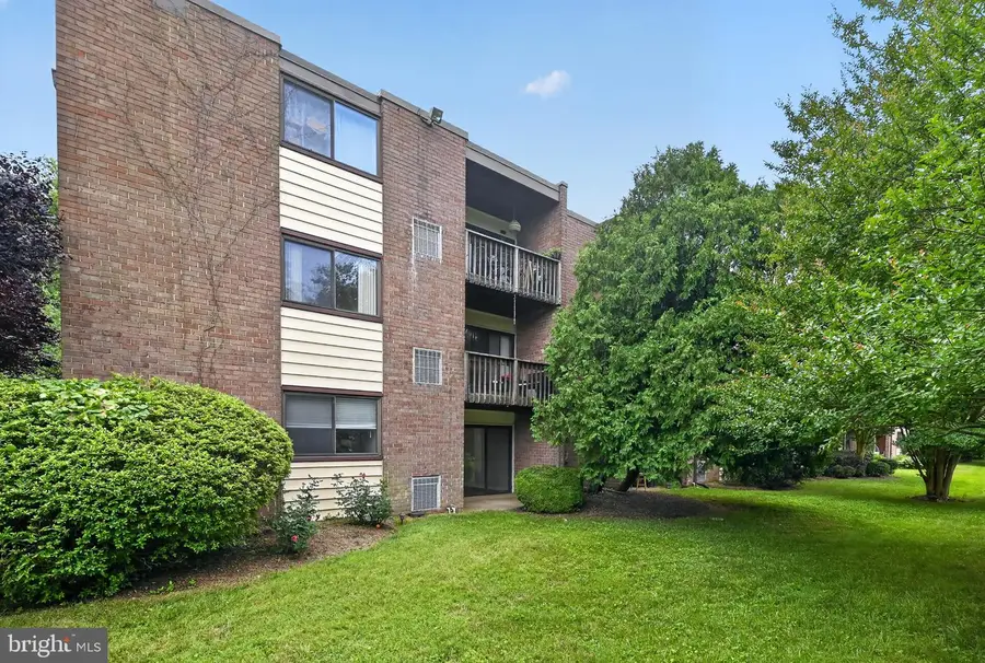 10720 W West Dr #103, Fairfax, VA 22030 - #3