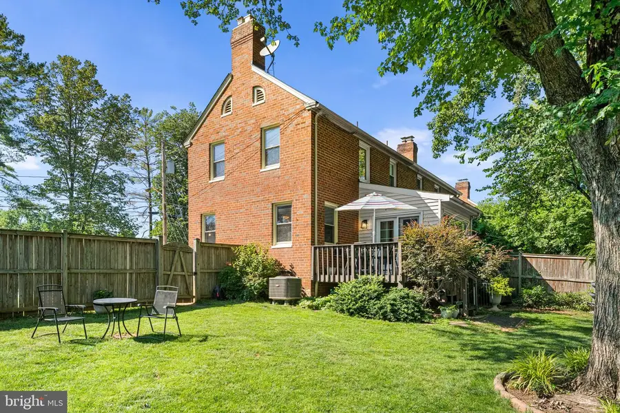 10925 Park Rd, Fairfax, VA 22030 - #3