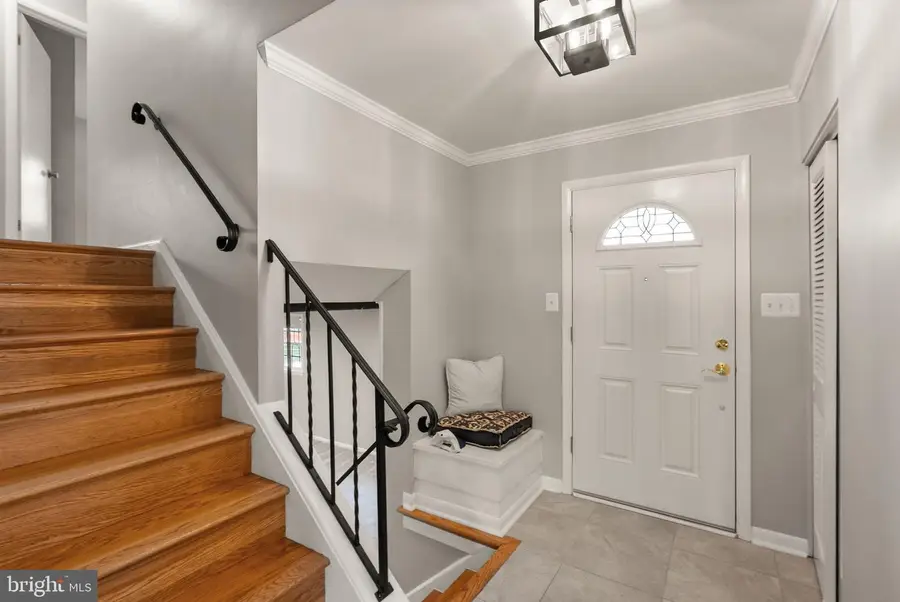 3135 Fair Woods, Fairfax, VA 22030 - #2