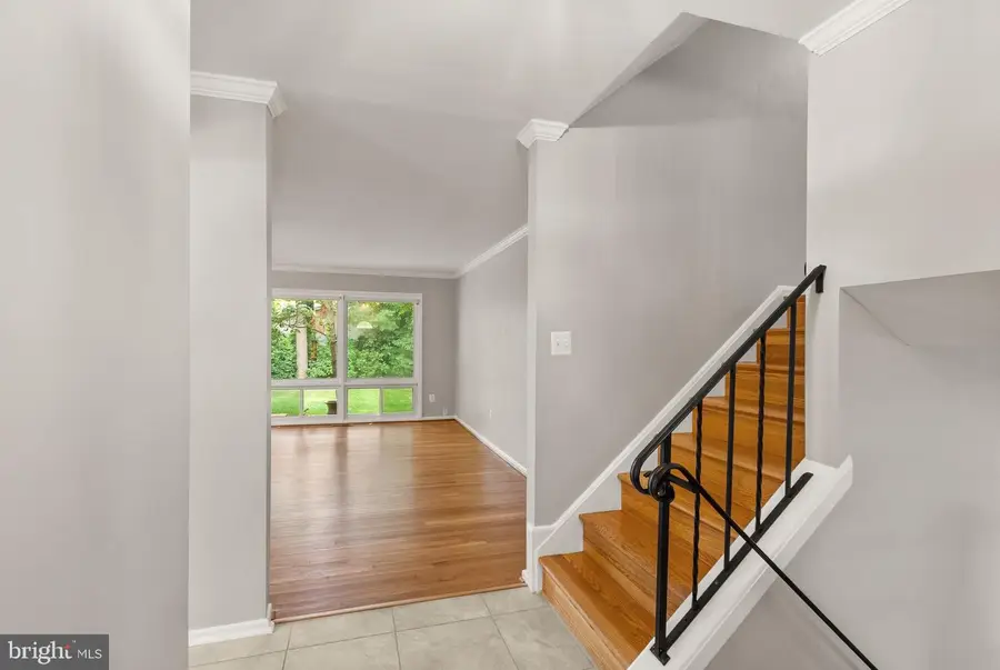 3135 Fair Woods, Fairfax, VA 22030 - #3