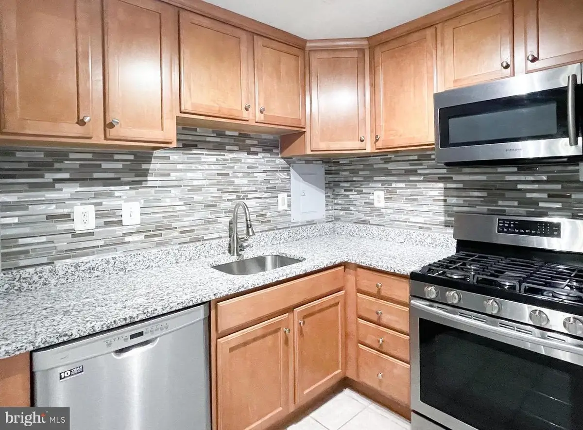 10570 Main St #404, Fairfax, VA 22030 - #1