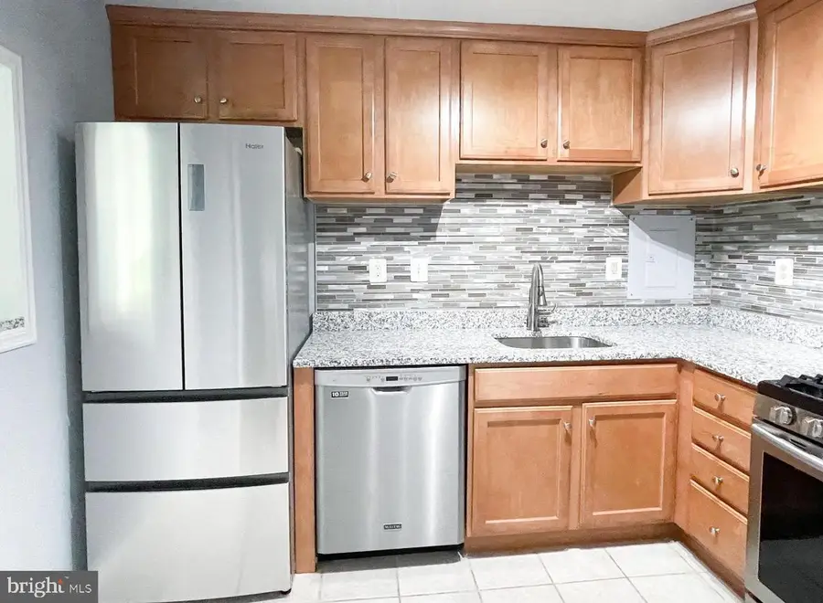 10570 Main St #404, Fairfax, VA 22030 - #2