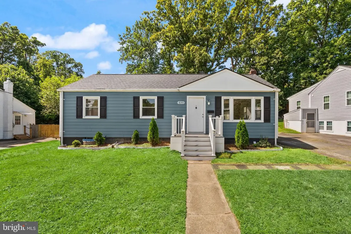 4144 Addison Rd, Fairfax, VA 22030 - #1