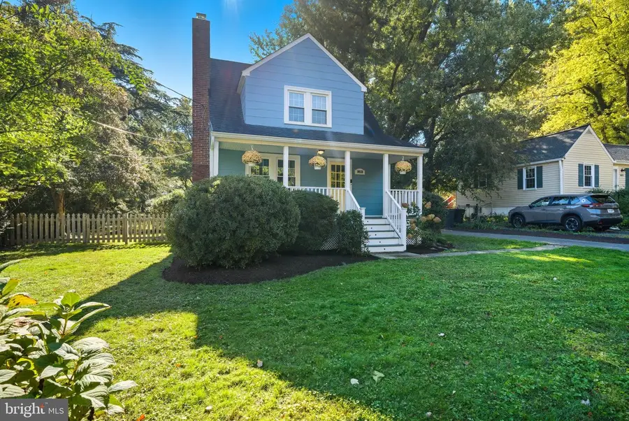 10123 Dwight Ave, Fairfax, VA 22032 - #2
