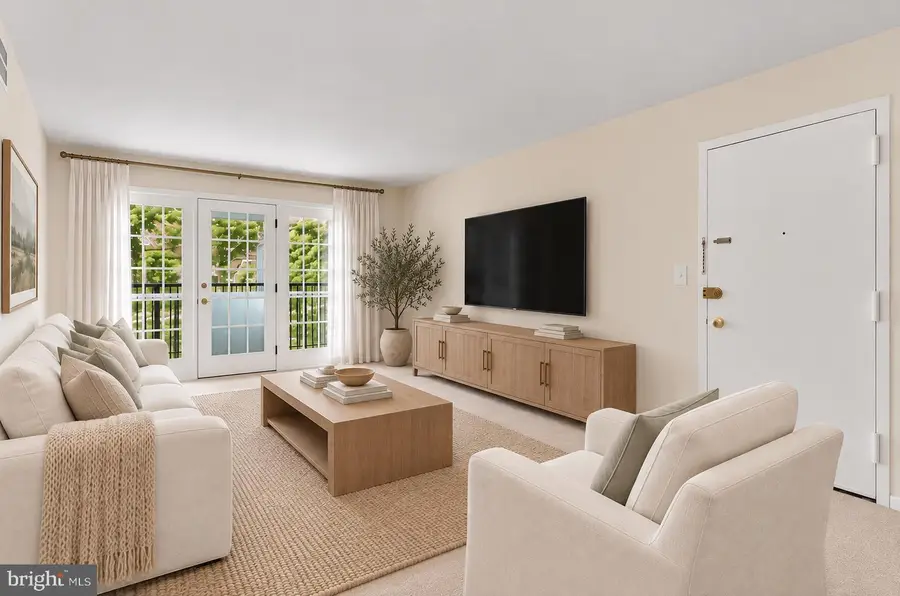 9479 Fairfax Blvd #302, Fairfax, VA 22031 - #2