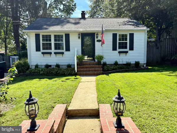 10927 Milburn St, FAIRFAX, VA 22030