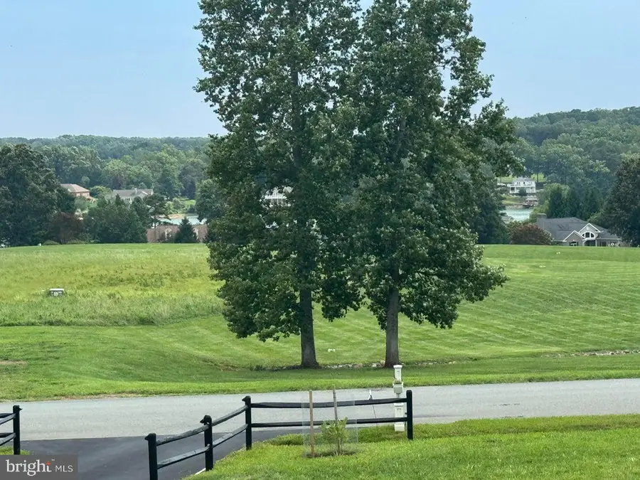 151 Park Way Ave, Moneta, VA 24121 - #2