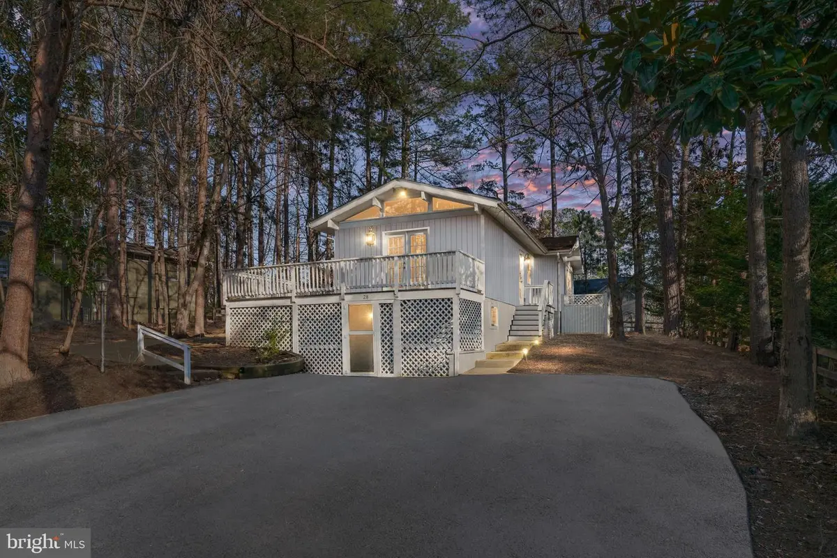 28 Tanglewood Rd, Palmyra, VA 22963 - Image #1