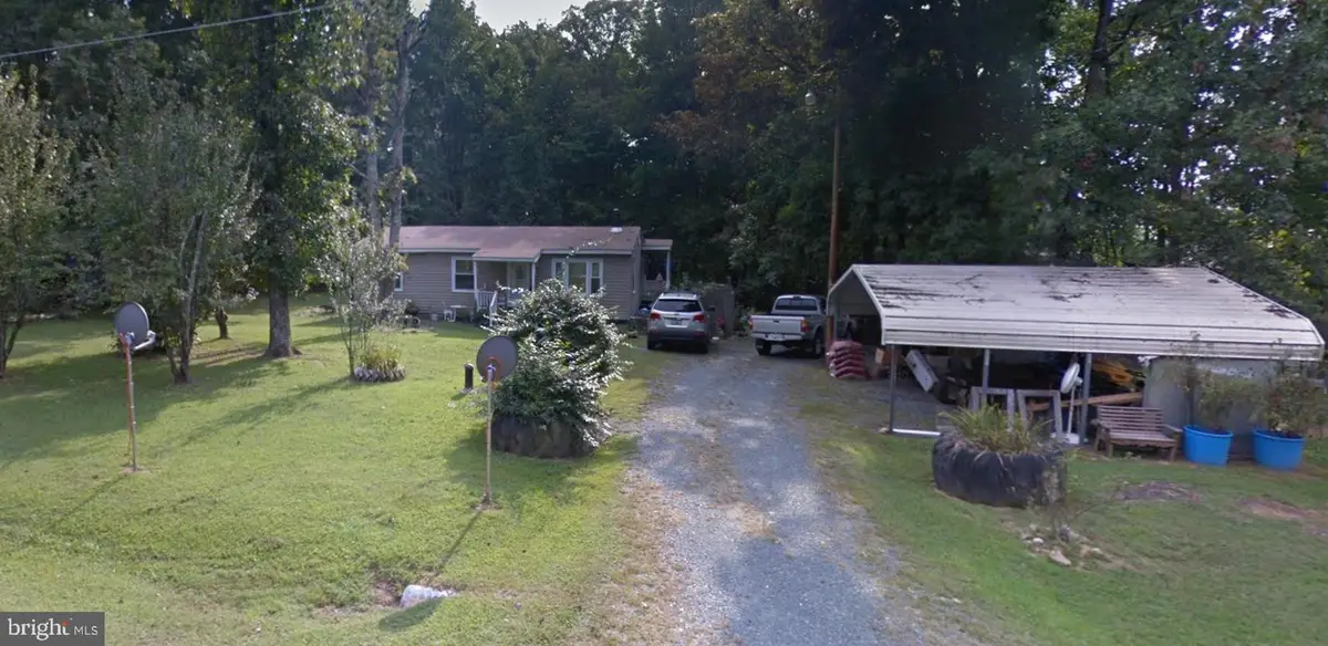 1419 Hollands Rd, Palmyra, VA 22963 - #1