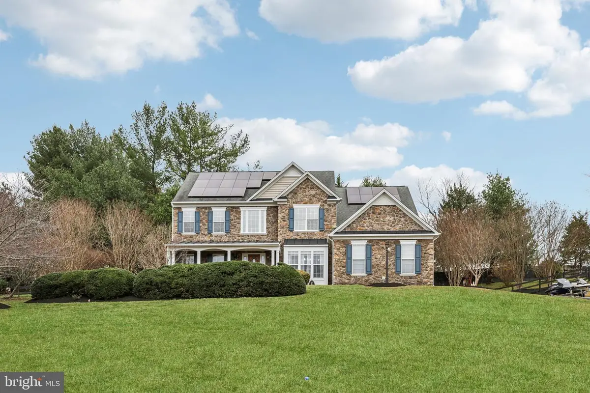 6905 Mill Valley Dr, Warrenton, VA 20187 - Image #1