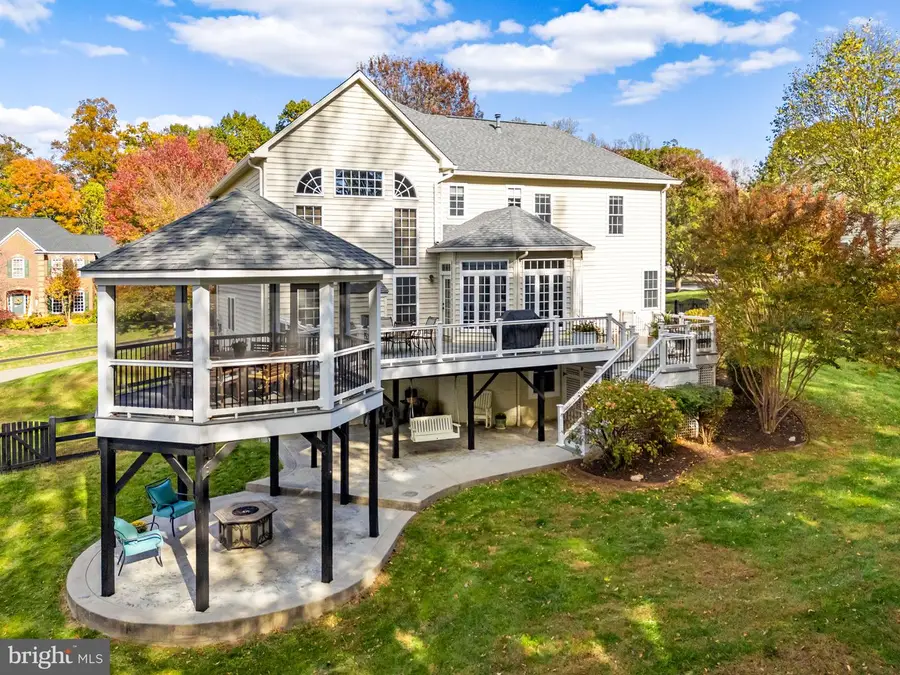 6348 Barn Owl Ct, Warrenton, VA 20187 - Image #2